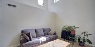 1257 Iris St Unit 3 Gallery 4