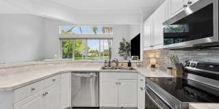 10123 N Military Trail Gallery 5