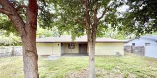 2445 East Burr Oak Court Gallery 58