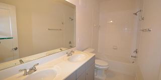 44840 TIVERTON SQ Gallery 41