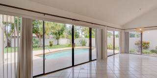 Luxurious 3 Bedroom Oasis with Pool and Beach Access AVAILABLE NOW! Gallery 7