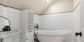 58 G St Gallery 23