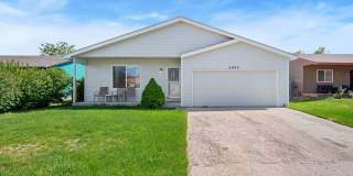 3-Bedroom Ranch Home Close to Downtown Wellington Gallery 1