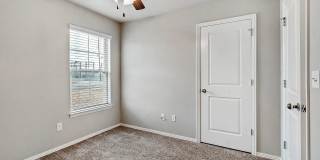 Haden Holly Station - Duplexes & Townhomes in Siloam Springs, AR Gallery 10
