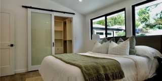 5703 Mcdonie Gallery 9