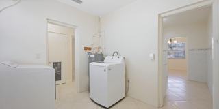 1706 Dewey Street Gallery 11