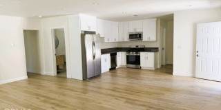 6849 N De Celis Place 6849 N De Celis Place Gallery 1