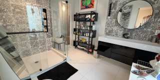87 Oxford Avenue Gallery 13