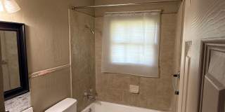 3 Bedroom, 1 Bathroom Home for Rent Gallery 7