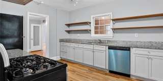 2728 Winburn Terrace Gallery 5