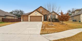 1041 Water Oak Gallery 1