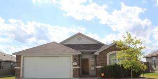 CUTE 3 BEDROOM, 2 BATH Gallery 1