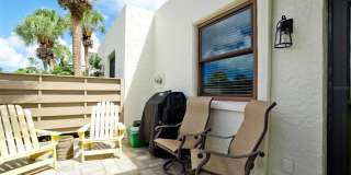 401 PALM TREE Drive Gallery 1