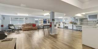 889 Farmington Avenue unit: 3F Gallery 9