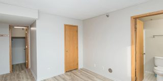 Condo for Rent Gallery 11