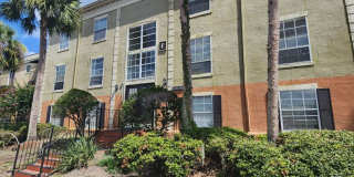  2 Bedroom 2 Bath Condo Gallery 5