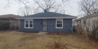 5955 North 79th Street Gallery 1