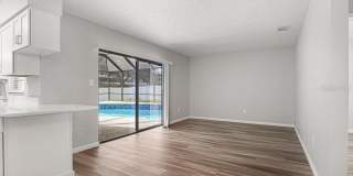 423 VAN REED MANOR Drive Gallery 6