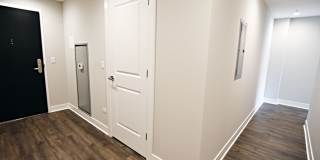 3833 N Broadway Gallery 223