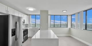 4222 Inverrary Boulevard Gallery 7