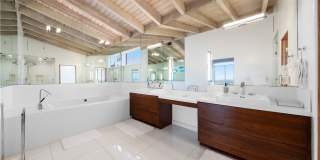 31654 Broad Beach Road Gallery 29