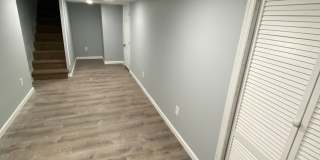 3930 Reno Street Gallery 28