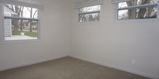 2364 Pinecrest Avenue Gallery 12