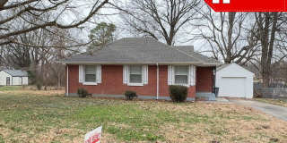 Charming 3BR Home with Large Backyard – Section 8 Welcome Gallery 1