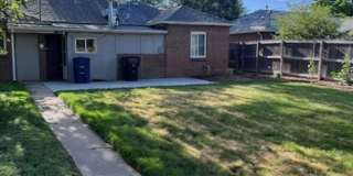 North Park Hill 3 Bedroom/2 Bath Gallery 3