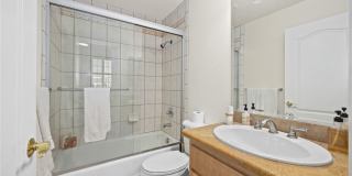 18218 Senteno Gallery 17