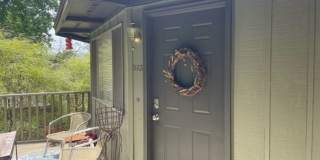 1BR/1BA With Bonus Room Gallery 1