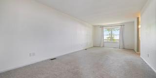 5316 Glenville Circle Gallery 21