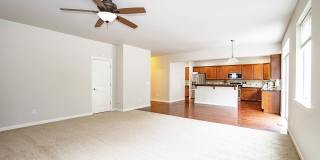 23502 77th Avenue East Gallery 13