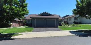 882 NE Hidden Valley Drive #1, Bend, OR 97701 Gallery 1