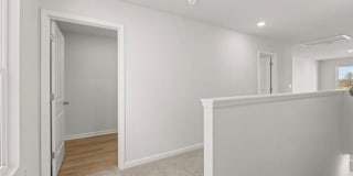 129 King Village Gallery 8