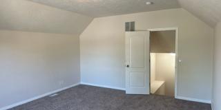 943 Mt Hood | Beautiful bi-level Meridian Home! 3 Car Garage 943 Mt Hood | Beautiful bi-level Meridian Home! 3 Car Garage Gallery 22