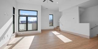 The Collection at 31st St. Gallery 12