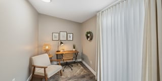 Jamestown Manor Apartments Gallery 11