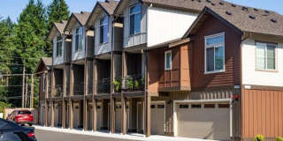 2 Bedroom 1 Bath 957 sq ft Gallery 117