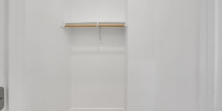 438 E 28th St Gallery 18
