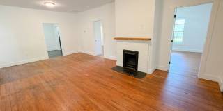 Historic Saint Elmo Charm with Modern Updates – 2 Bed, 2 Bath - Half Off Your First Month's Rent! Gallery 5