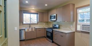 226 S Rexford Drive Gallery 12