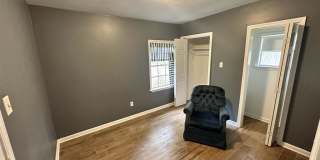 9231 Smith LaneGuest House Gallery 12