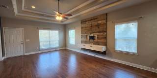 3BR|2.5BA Home in Villages of Mill Bayou Gallery 9