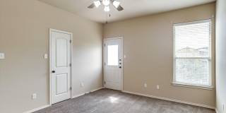 Beautiful 3 Bedroom Townhome Located in Georgetown, TX! Gallery 26