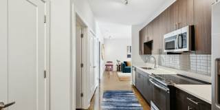 The Melrose Gallery 13