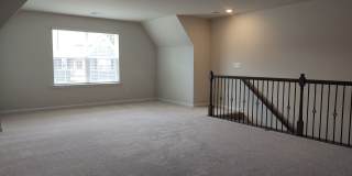 Beautiful, move in ready corner lot home located in the popular MillBridge Subdivision in Waxhaw! Gallery 11
