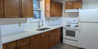 141 6th Street Gallery 1