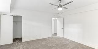 3801 Connecticut Gallery 13