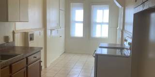 York City-3 Bedroom 1 Bath House Gallery 9